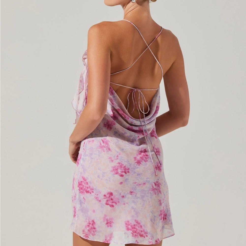 ASTR The Label Locklear Floral Mini - Picture 2 of 6